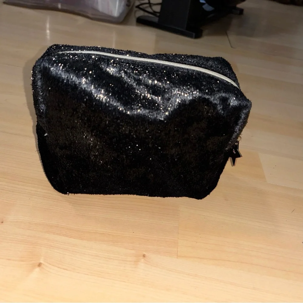 Dior Black Gold Cosmetic Bag Star Charm Beauty Cosmetic Bag Travel Whimsical